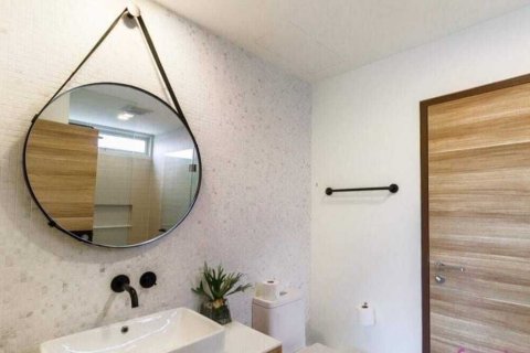 Condo in Hua Hin, Thailand, 2 bedrooms  № 148377 - photo 6