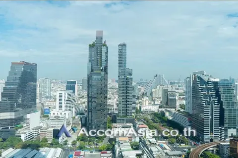 Condo in Bang Rak, Bangkok, Thailand, 2 bedrooms  № 217412