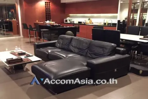 Condo in Khlong San, Bangkok, Thailand, 2 bedrooms  № 217414