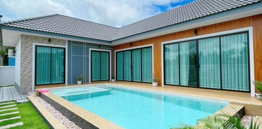 Вилла в Паттайе, Таиланд с 3 спальнями  № 147857