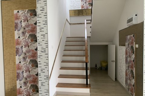 House in Hua Hin, Thailand 3 bedrooms № 147860 - photo 17