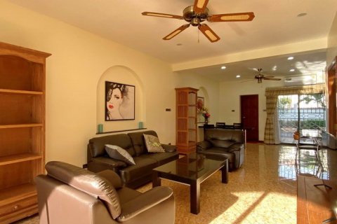 Haus in Pattaya, Thailand 3 Schlafzimmer № 222978 - Foto 6