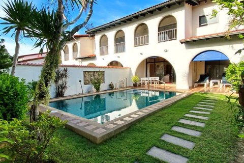 Haus in Pattaya, Thailand 3 Schlafzimmer № 222978 - Foto 1