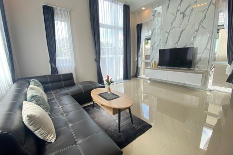 Haus in Pattaya, Thailand 3 Schlafzimmer № 222982 - Foto 2