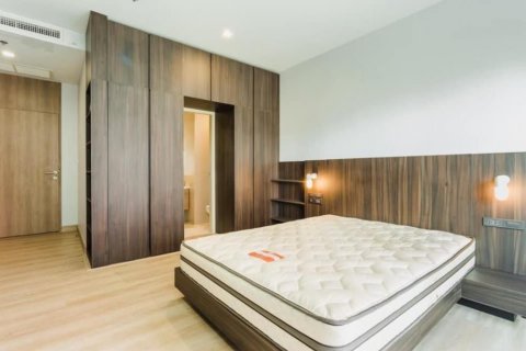 Студия в кондо в Ваттхане, Бангкок, Таиланд № 150040 - фото 5