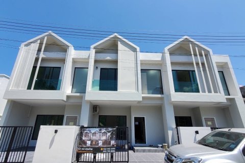 House in Phuket, Thailand 3 bedrooms № 150041 - photo 1