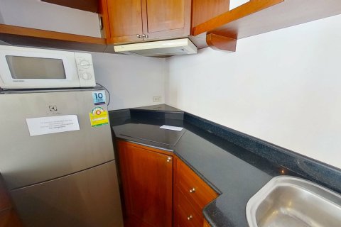 Studio dans le Condo à Watthana, Bangkok, Thaïlande № 160483 - photo 3