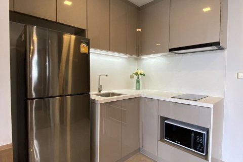 Studio dans le Condo à Huai Khwang, Bangkok, Thaïlande  № 160484 - photo 13