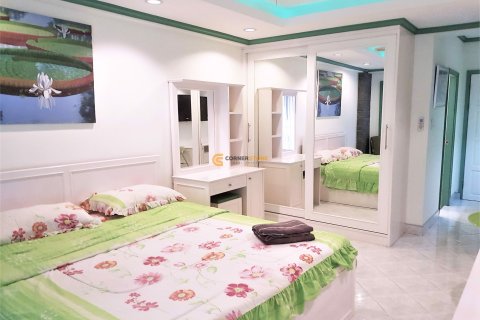 Condo sur Jomtien Beach, Pattaya, Thaïlande, 1 chambre  № 204929 - photo 3