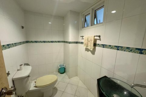 Townhouse in Bangkok, Thailand 3 bedrooms № 117876 - photo 6