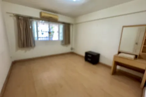 Townhouse in Bangkok, Thailand 3 bedrooms № 117876 - photo 16