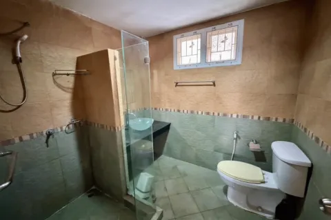 Townhouse in Bangkok, Thailand 3 bedrooms № 117876 - photo 19