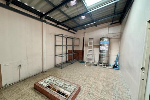 Townhouse in Bangkok, Thailand 3 bedrooms № 117876 - photo 19