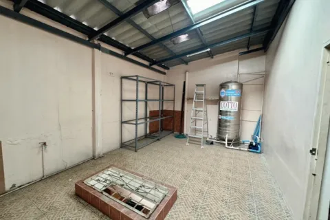 Townhouse in Bangkok, Thailand 3 bedrooms № 117876 - photo 18