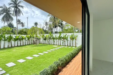 House in Phuket, Thailand 3 bedrooms № 155467 - photo 8