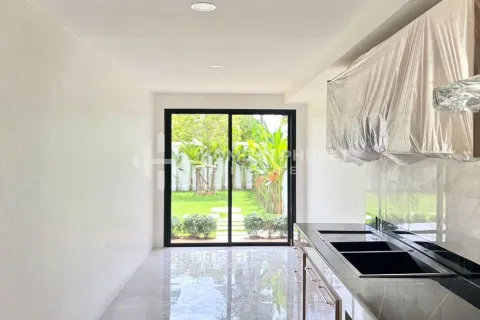 House in Phuket, Thailand 3 bedrooms № 155467 - photo 6