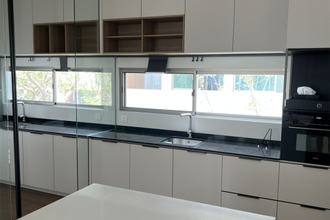 House in Bangkok, Thailand 3 bedrooms № 190269 - photo 8