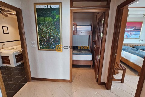 Studio dans le Condo sur Jomtien Beach, Pattaya, Thaïlande  № 168250 - photo 24