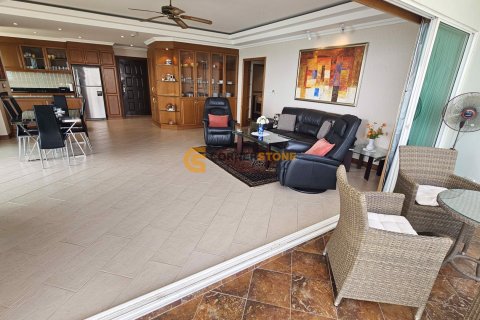 Studio dans le Condo sur Jomtien Beach, Pattaya, Thaïlande  № 168250 - photo 14