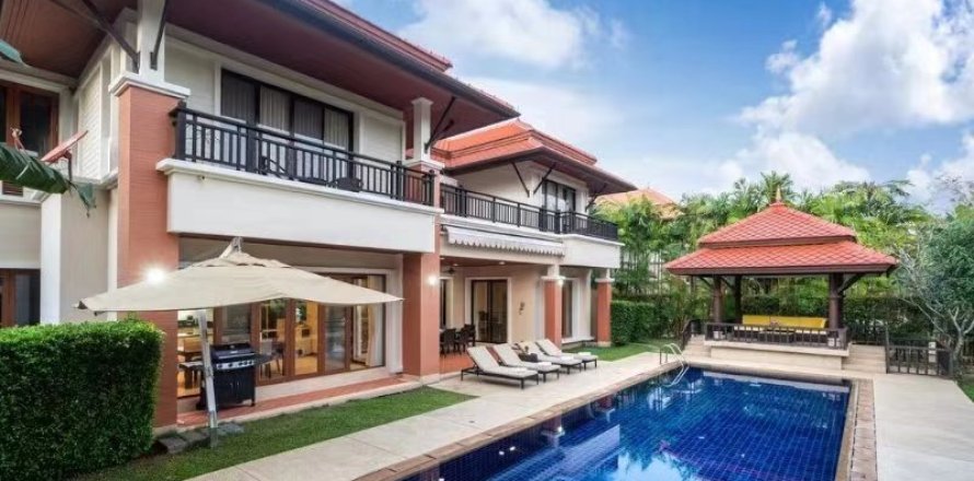 Maison à Bang Tao, Thaïlande 4 chambres № 168248