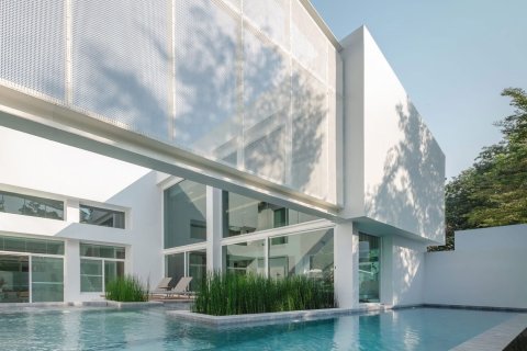 Villa in Chiang Mai, Thailand 4 bedrooms № 161233 - photo 18