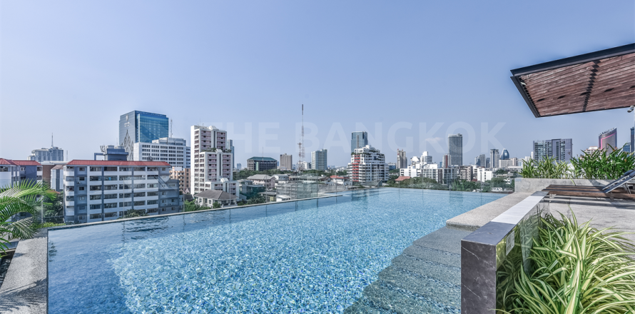 Condo in Bangkok, Thailand, 1 bedroom  № 185829