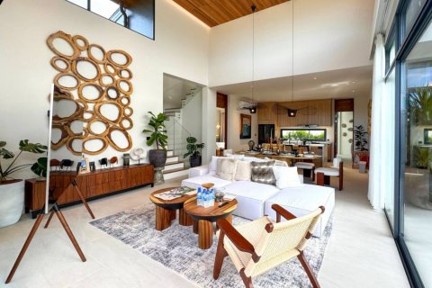 Villa in Chalong, Thailand 3 bedrooms № 115172 - photo 4