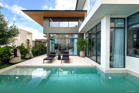 Villa in Chalong, Thailand 3 bedrooms № 115172 - photo 1
