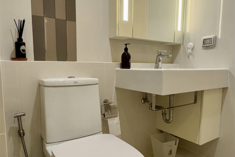 Condo à Bangkok, Thaïlande, 1 chambre  № 184709 - photo 2