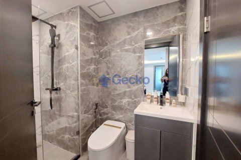 Condo in Pattaya, Thailand, 2 bedrooms № 197202 - photo 11