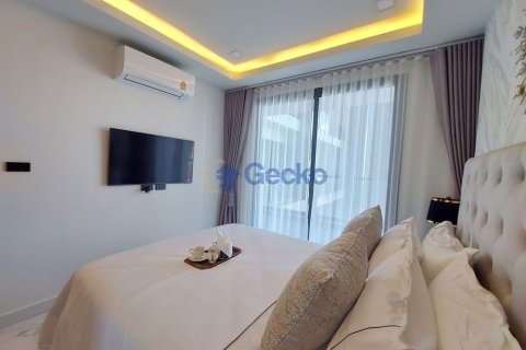 Condo in Pattaya, Thailand, 2 bedrooms № 197202 - photo 8
