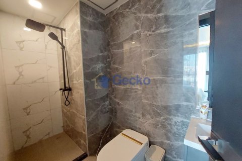 Condo in Pattaya, Thailand, 2 bedrooms № 197202 - photo 10
