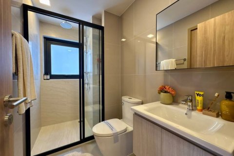 Кондоминиум с 2 спальнями в Хуай Кванге, Бангкок, Таиланд № 135238 - фото 6