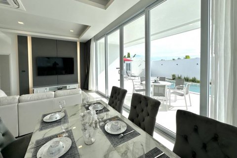 Вилла в Паттайе, Таиланд с 3 спальнями  № 134563 - фото 3