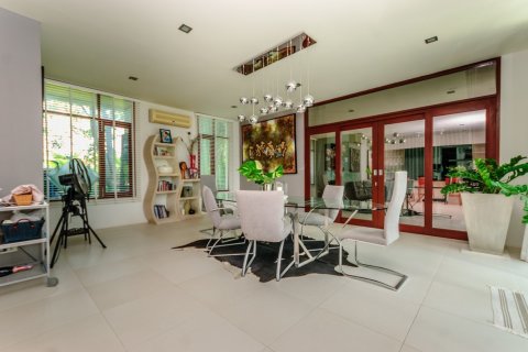 Villa in Hua Hin, Thailand 4 Schlafzimmer № 221821 - Foto 15