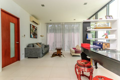 Villa in Hua Hin, Thailand 4 Schlafzimmer № 221821 - Foto 9