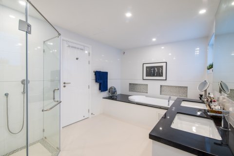 Villa in Hua Hin, Thailand 4 Schlafzimmer № 221823 - Foto 28