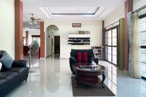 Haus in Hua Hin, Thailand 8 Schlafzimmer № 221826 - Foto 19