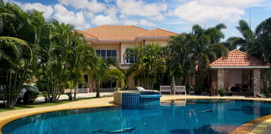Haus in Hua Hin, Thailand 8 Schlafzimmer № 221826