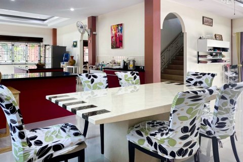 Haus in Hua Hin, Thailand 8 Schlafzimmer № 221826 - Foto 28