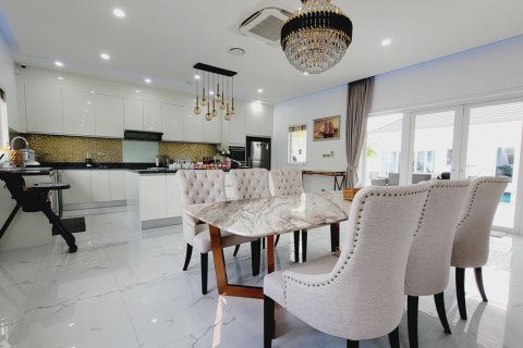 Villa in Hua Hin, Thailand 3 Schlafzimmer № 221822 - Foto 15