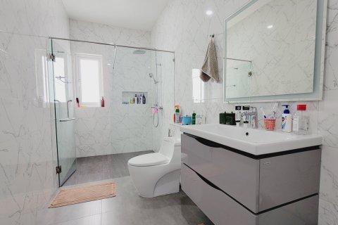 Villa in Hua Hin, Thailand 3 Schlafzimmer № 221822 - Foto 24