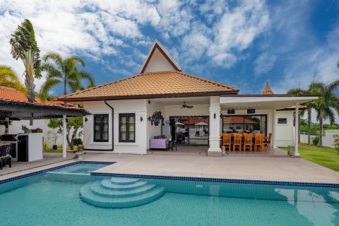 Villa in Hua Hin, Thailand 3 Schlafzimmer № 221827 - Foto 2