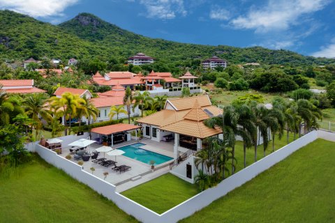 Villa in Hua Hin, Thailand 3 Schlafzimmer № 221827 - Foto 8