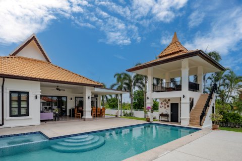 Chalet de 3 dormitorios en Hua Hin, Tailandia № 221827