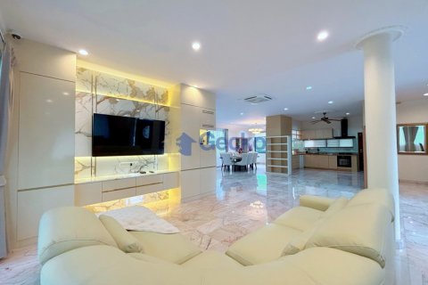 บ้านในพัทยา, ประเทศไทย 4 ห้องนอน № 195801 - รูปถ่าย 3