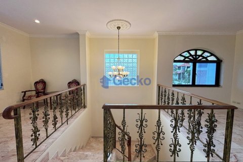 บ้านในพัทยา, ประเทศไทย 4 ห้องนอน № 195801 - รูปถ่าย 15