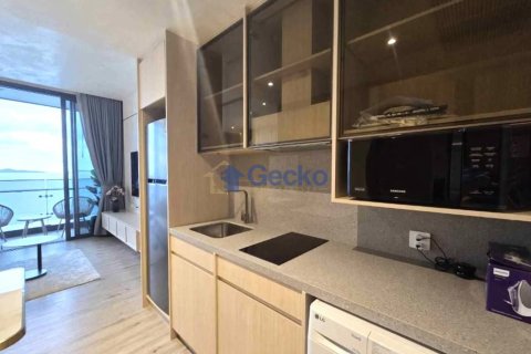Condo in Pattaya, Thailand, 1 bedroom  № 195803 - photo 8