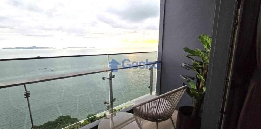 Condo in Pattaya, Thailand, 1 bedroom  № 195803
