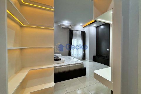 House in Pattaya, Thailand 3 bedrooms № 195800 - photo 22